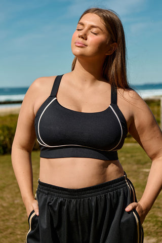 Active Adjustable Crop Bra - Black/Almond