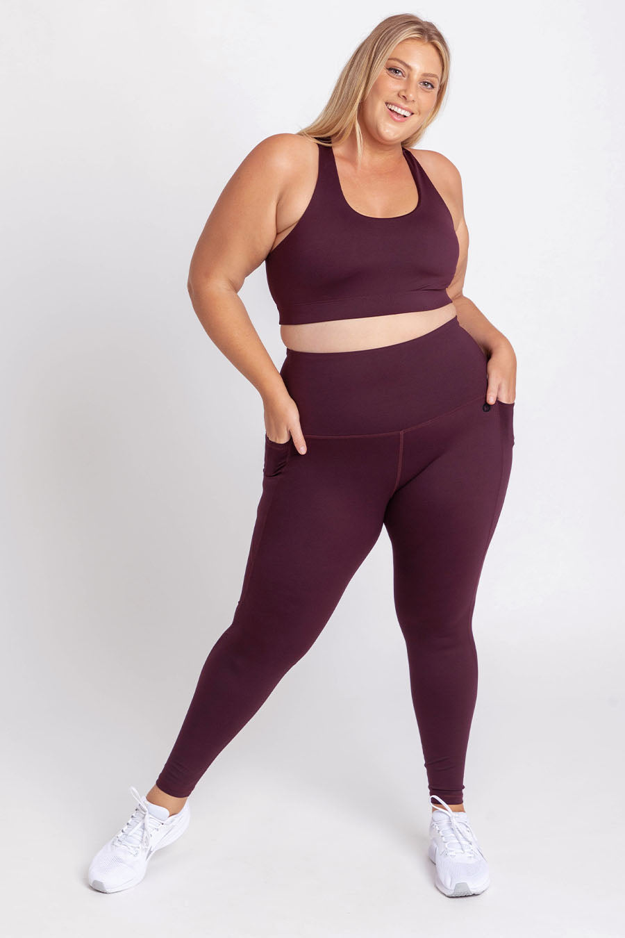 Training Pocket Full Length Tight - Wine from Active Truth™
