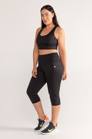 Essential High Waisted 3/4 Length Legging - Black